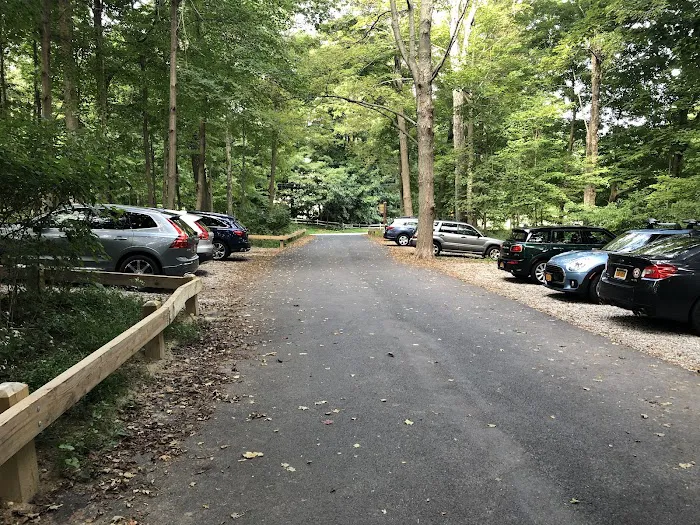 Parking for Kitchawan Preserve Picture 7