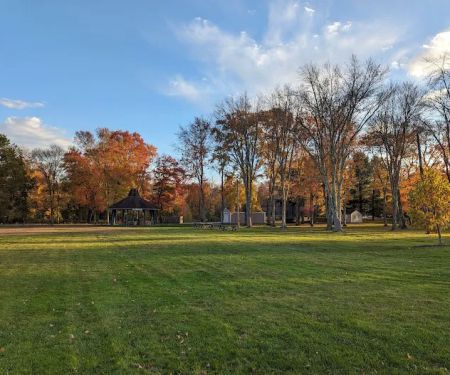 Bedford Village Memorial Park