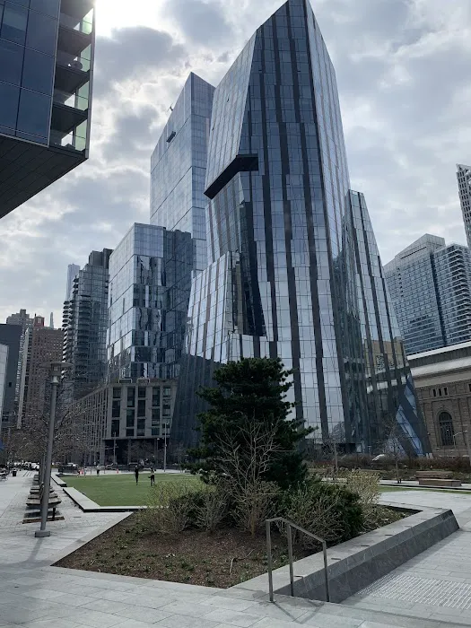 Waterline Square Park Picture 1