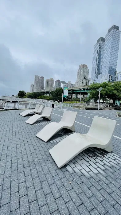 Riverside Park Picture 4
