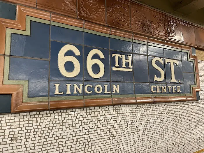 66th Street Plaza Picture 5