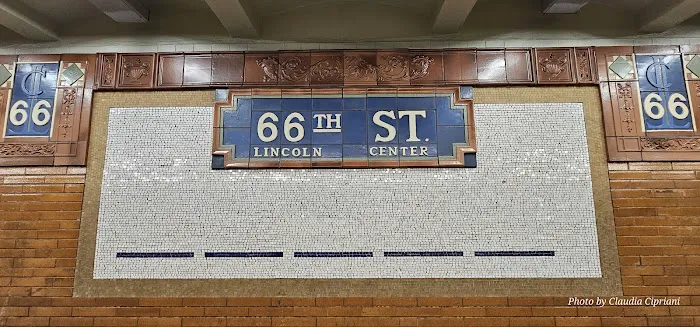 66th Street Plaza Picture 10