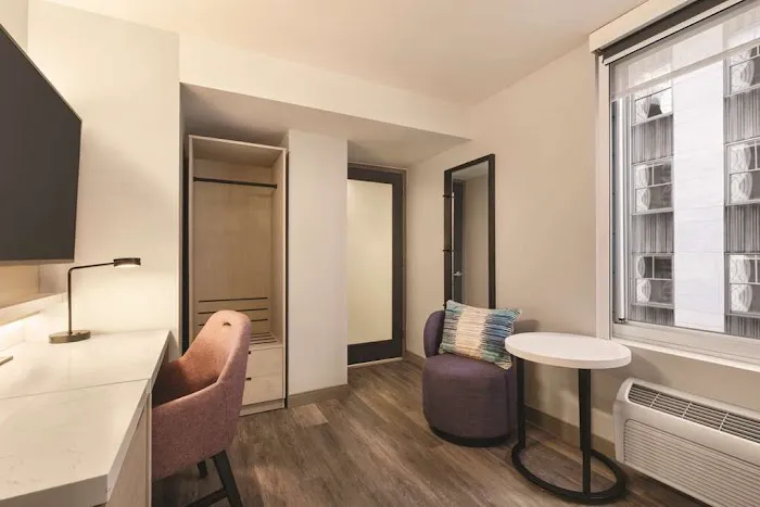 DoubleTree by Hilton New York Midtown Fifth Ave Picture 10