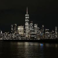 Freedom Plaza ico