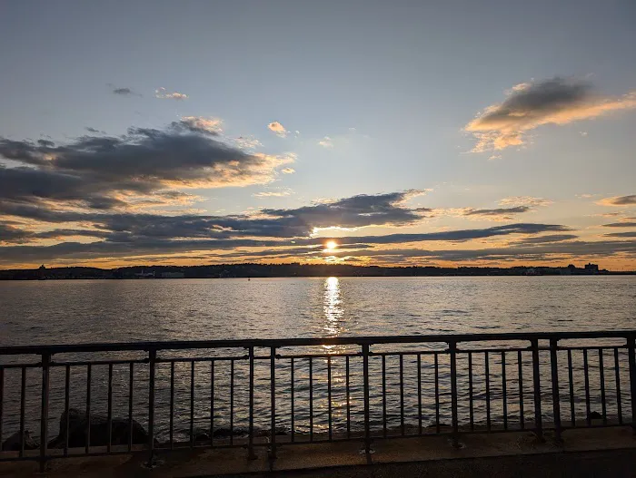 Bay Ridge Park Picture 5