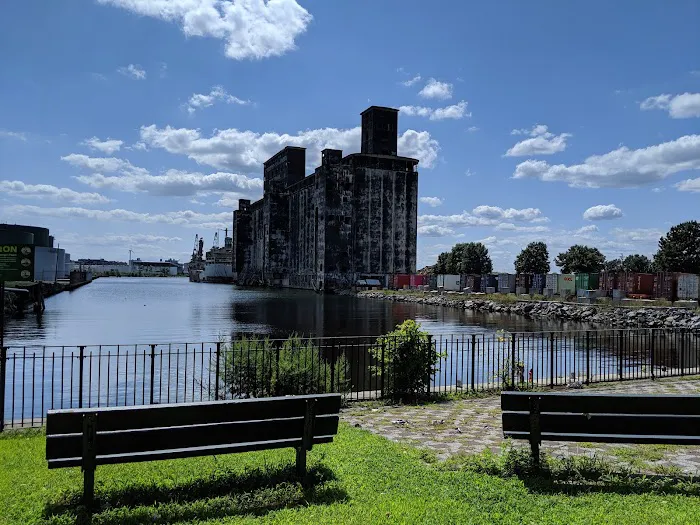 Red Hook Park Picture 6