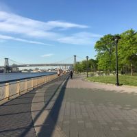 John V. Lindsay East River Park ico