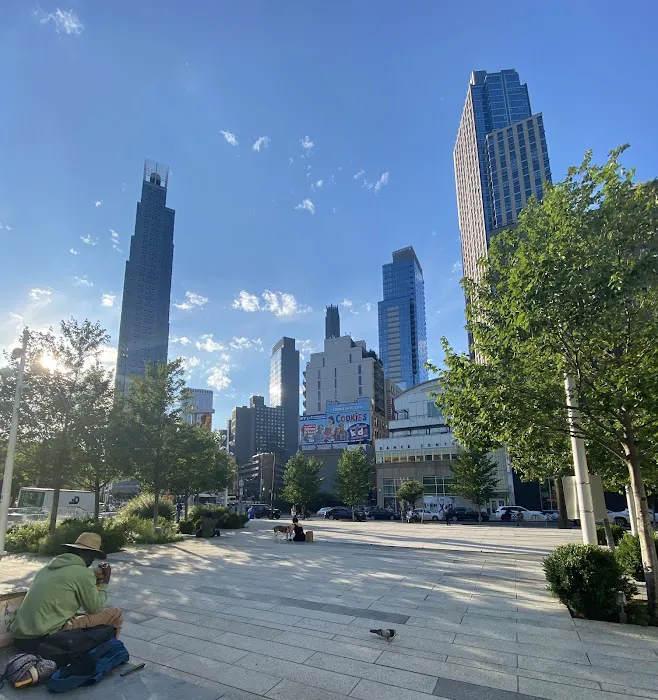 The Plaza at 300 Ashland Picture 6