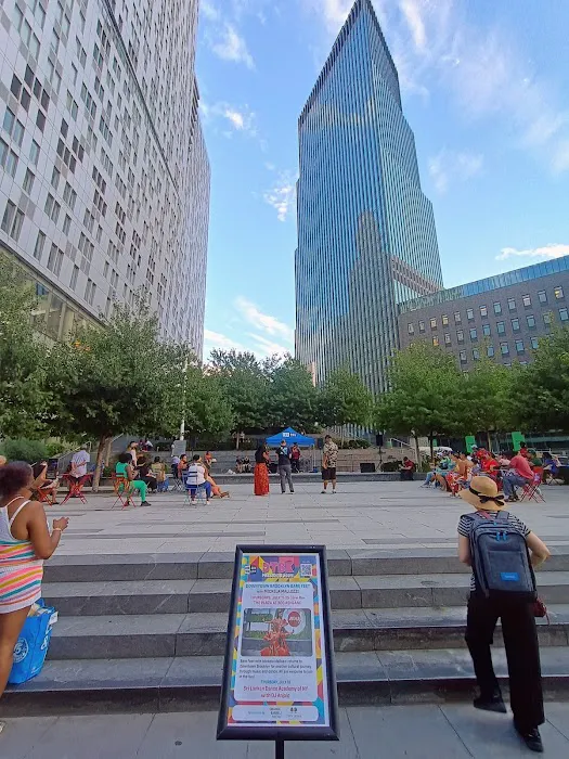 The Plaza at 300 Ashland Picture 2
