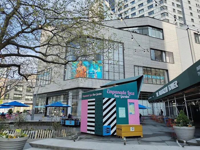 Albee Square Picture 4