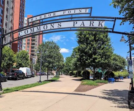 Harbor Point Commons Park