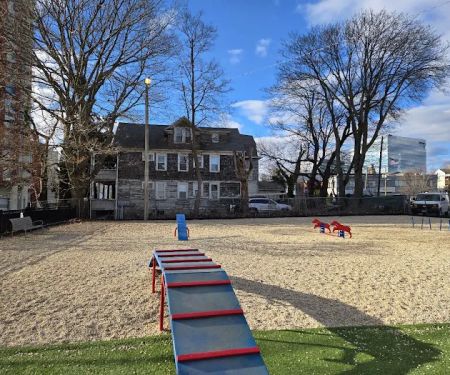Harbor Point Dog Park