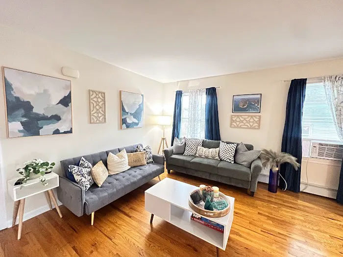 Harbor Point Cozy 2 Bed W/ Parking Picture 1