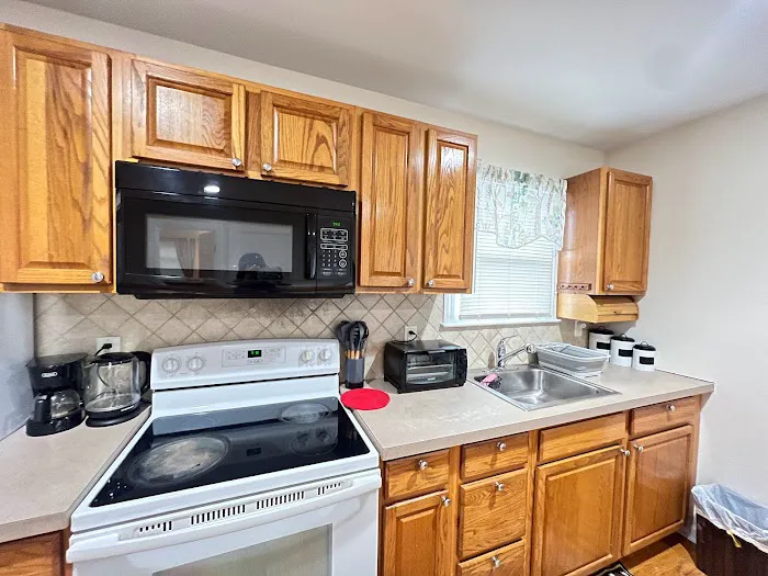 Harbor Point Cozy 2 Bed W/ Parking Picture 5