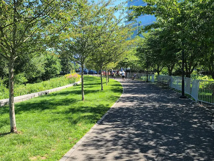 Mill River Park Picture 9
