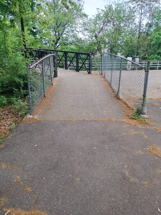 First Street Memorial Park Picture 3