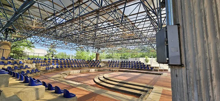Memorial Park Amphitheater Picture 4