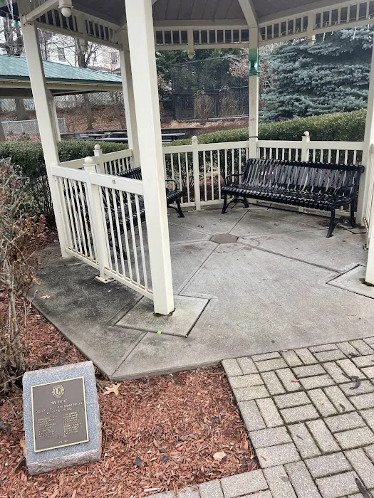 Veterans Memorial Park Picture 2