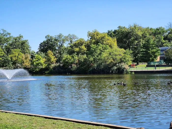 Dahnert's Lake County Park Picture 9
