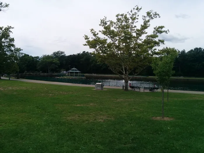 Dahnert's Lake County Park Picture 1