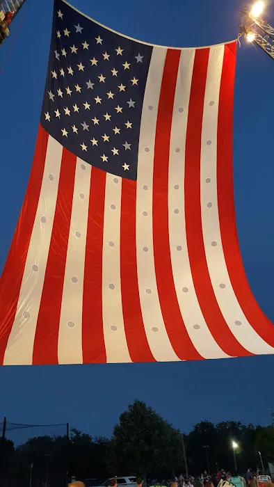 Veteran's Park Picture 6
