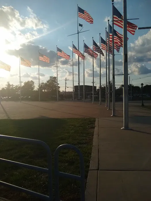 Veteran's Park Picture 2