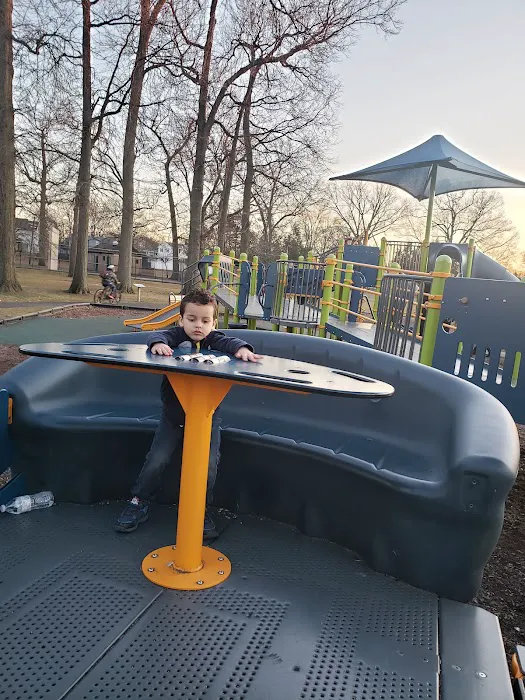 Berdan Grove Park Picture 1