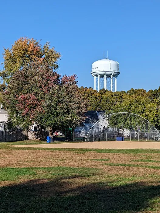 Gregory Park Picture 3