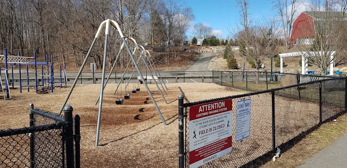 Lions Park Picture 3
