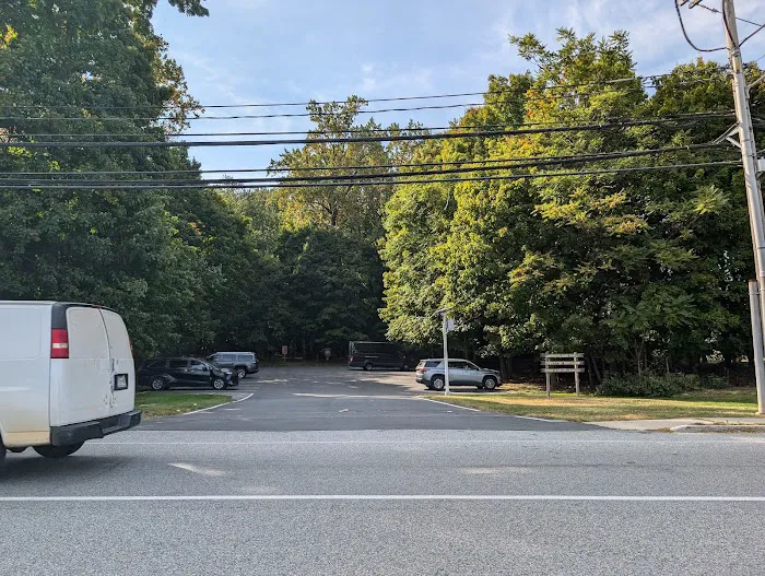 Monsey Glen County Park- Parking Picture 4