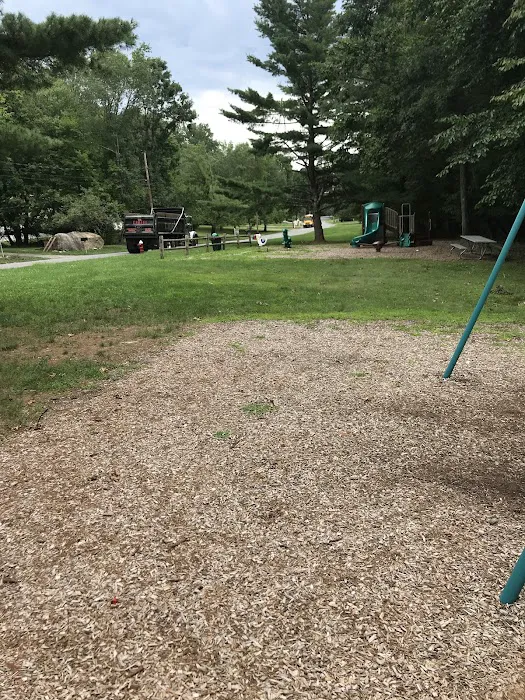 Lorna Lane Park Picture 9