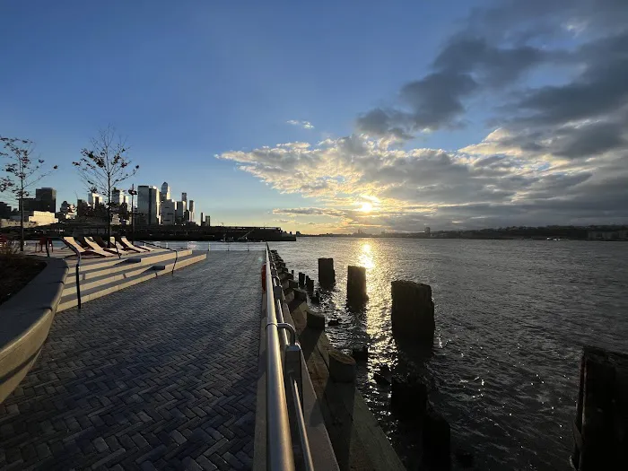 Pier 97 at Hudson River Park Picture 7