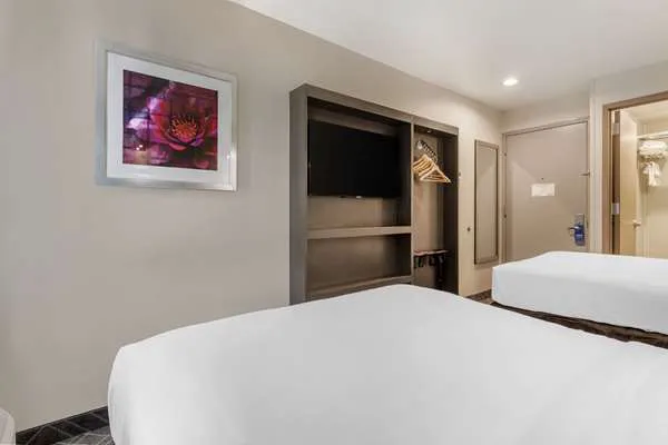 Comfort Inn Manhattan - Midtown West Picture 2