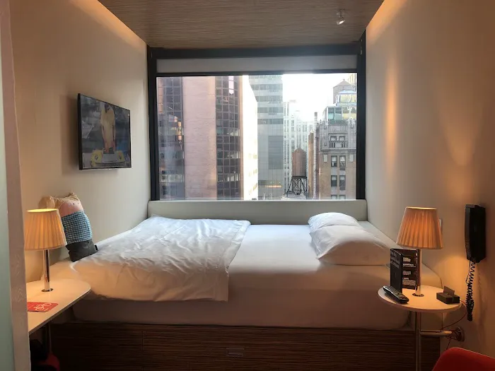 citizenM New York Times Square Hotel Picture 5