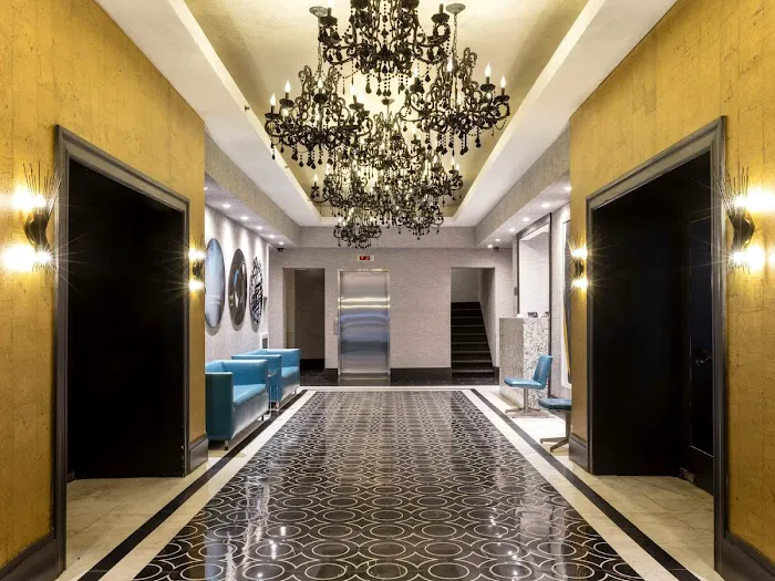 Square Hotel at Times Square Picture 7