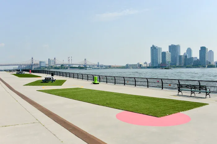 New Wave Pier Picture 9