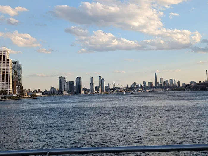 East River Esplanade Picture 2