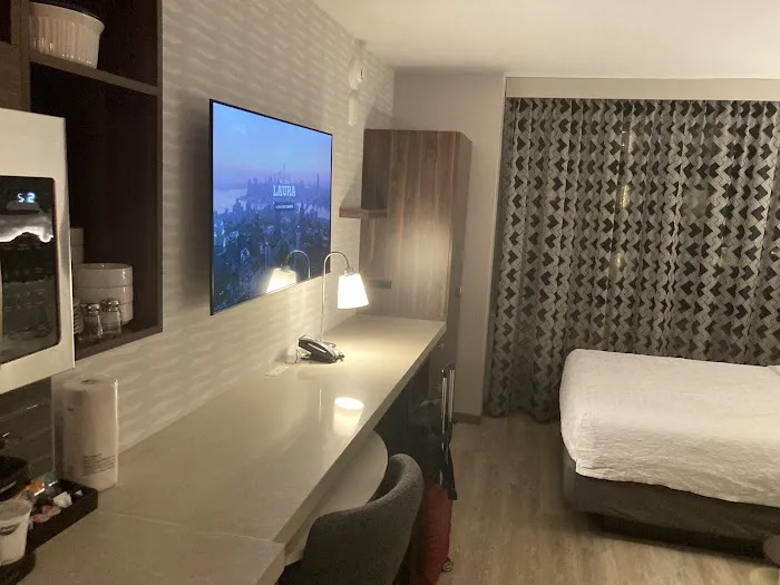 Home2 Suites by Hilton New York Times Square Picture 9