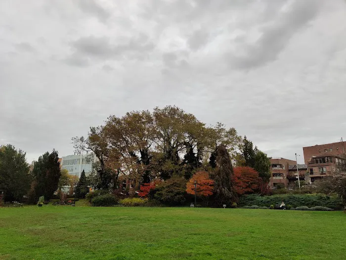 Narrows Botanical Gardens Picture 4