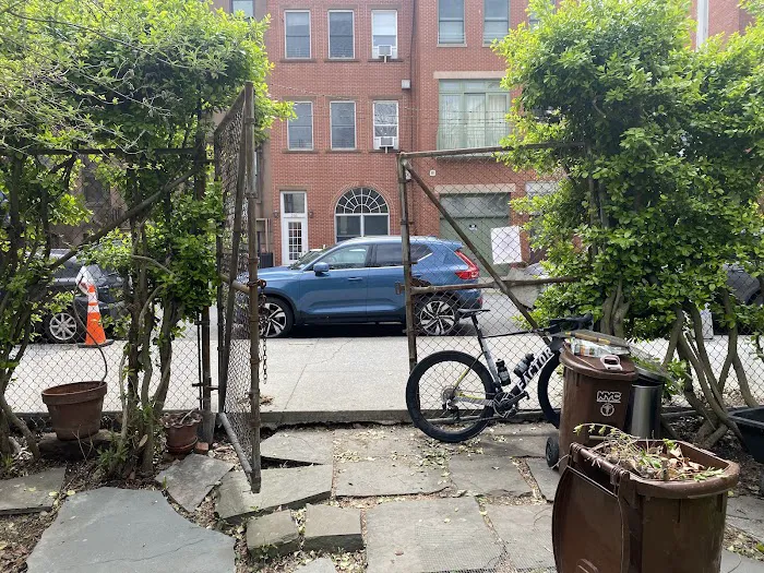 The Secret Garden Brooklyn Picture 4