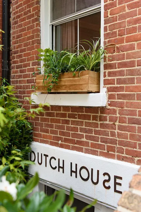 Dutch House Picture 9