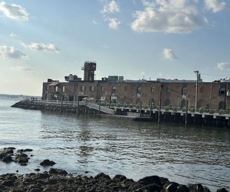 Pier 41 Waterfront Garden
