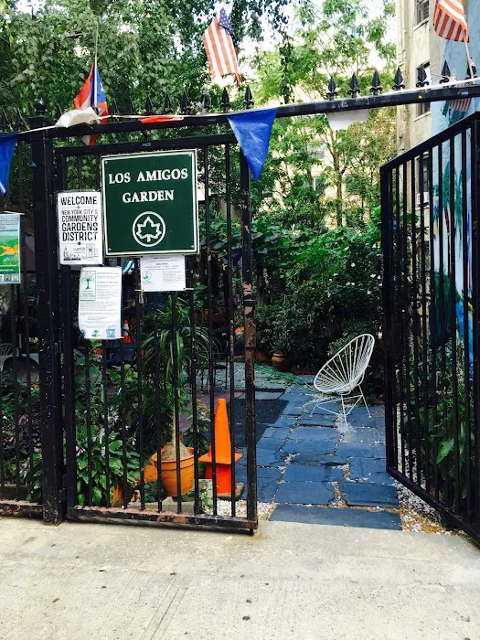 Los Amigos Garden Picture 4