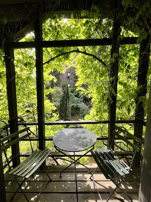 6BC Botanical Garden Picture 7