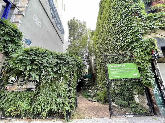 Siempre Verde Garden Picture 4