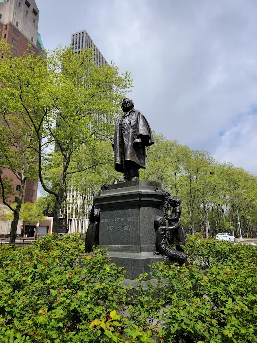 Columbus Park Picture 5