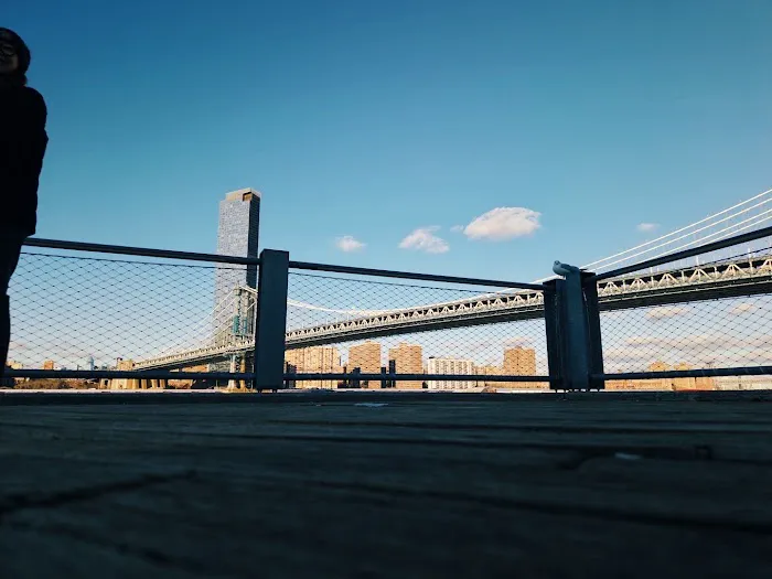 Dumbo Boardwalk Picture 2