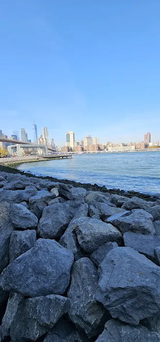 Dumbo Boardwalk Picture 6