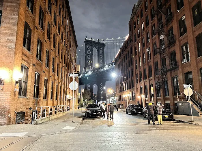 Dumbo Park Picture 1