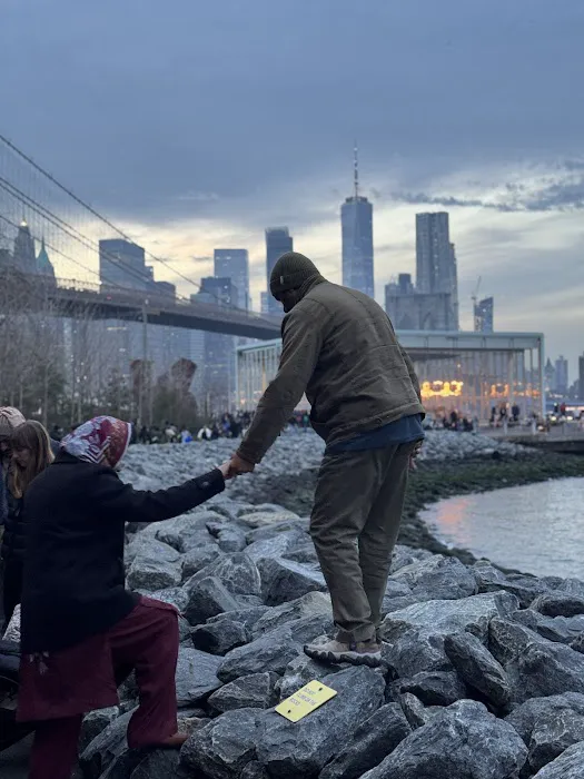 Dumbo Park Picture 5